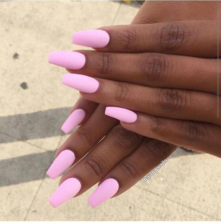 Beautiful Skin And Nails
 Beautiful pink nails on brown skin black woman nails