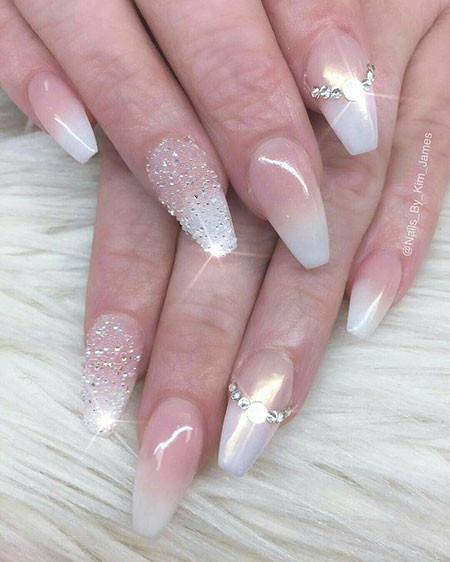 Beautiful Wedding Nails
 23 Gorgeous Wedding Nail Art Ideas