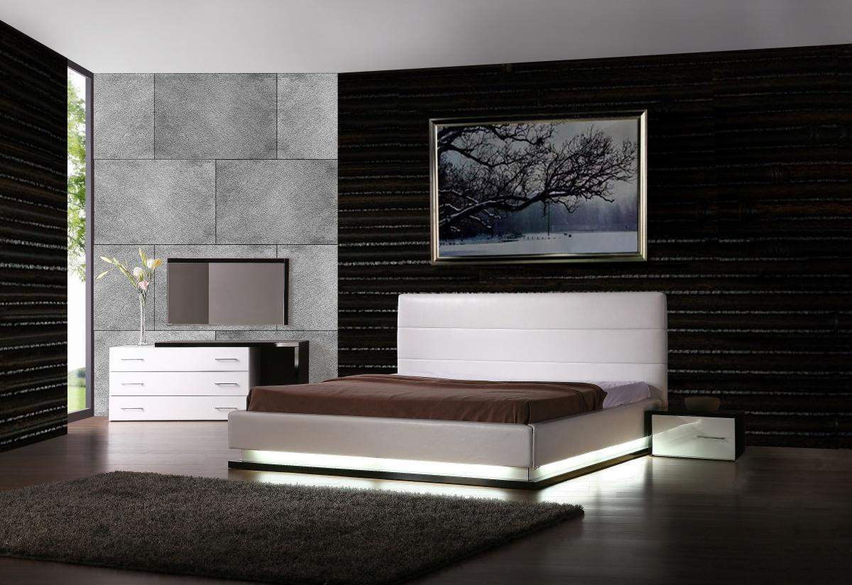 Bedroom Set Modern
 Exotic Leather Modern Contemporary Bedroom Sets feat Light