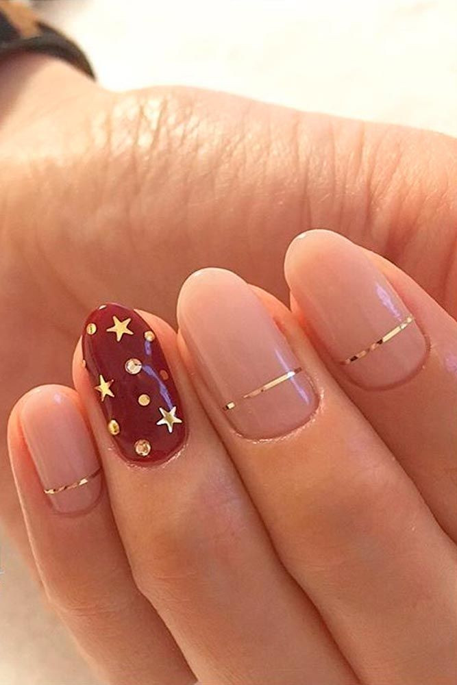 Best Holiday Nail Colors
 30 Best DIY Star Holiday Nails Accent Nails