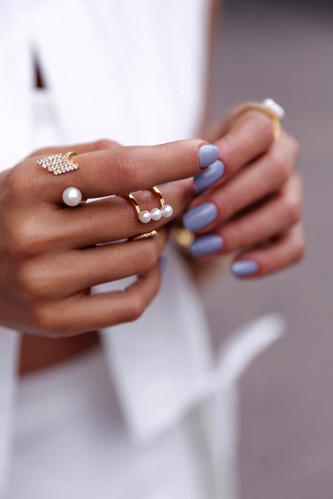 Best Nail Colors For Short Nails
 How to Make Short Nails Look Longer and Nice