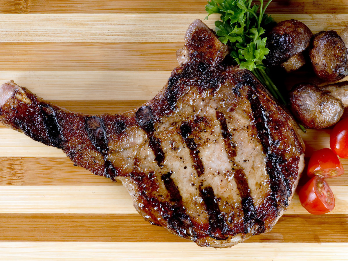 Best Way To Grill Pork Chops
 This Is the Best Side To Serve with Grilled Pork Chops