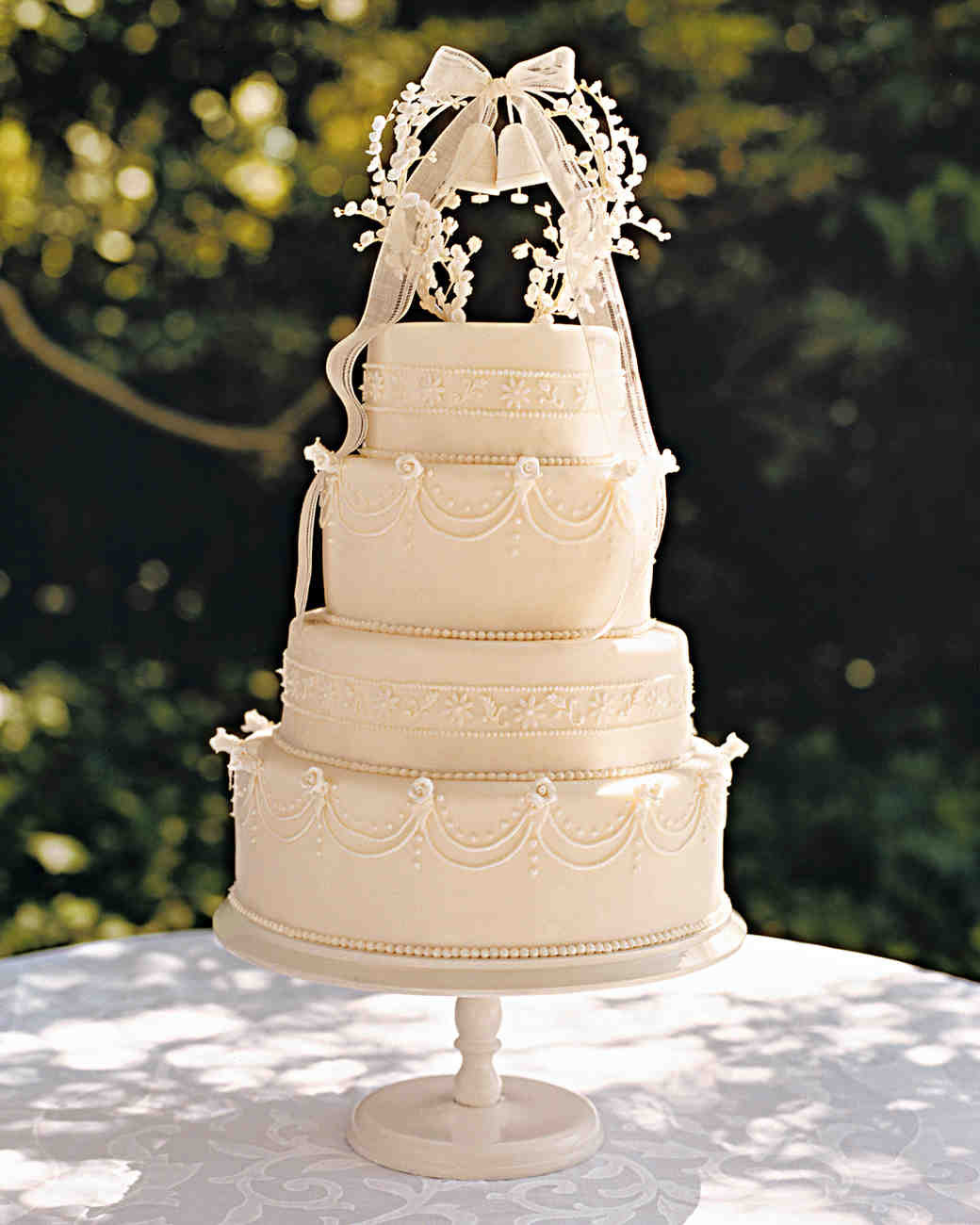 Best Wedding Cake Toppers
 36 of the Best Wedding Cake Toppers