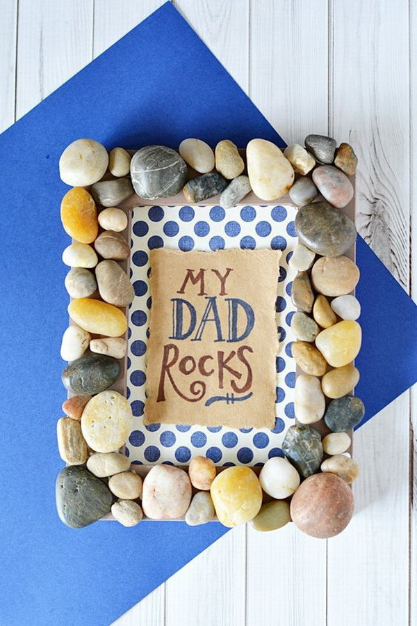 Birthday Gifts For Dads
 25 Great DIY Gift Ideas for Dad This Holiday For