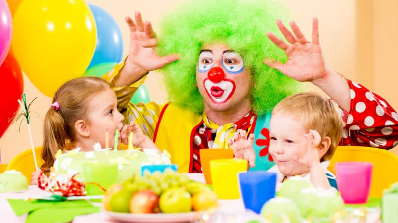 Birthday Party Entertainment For Kids
 How to Plan a Kids Birthday Party on a Bud 6 Ways to Save
