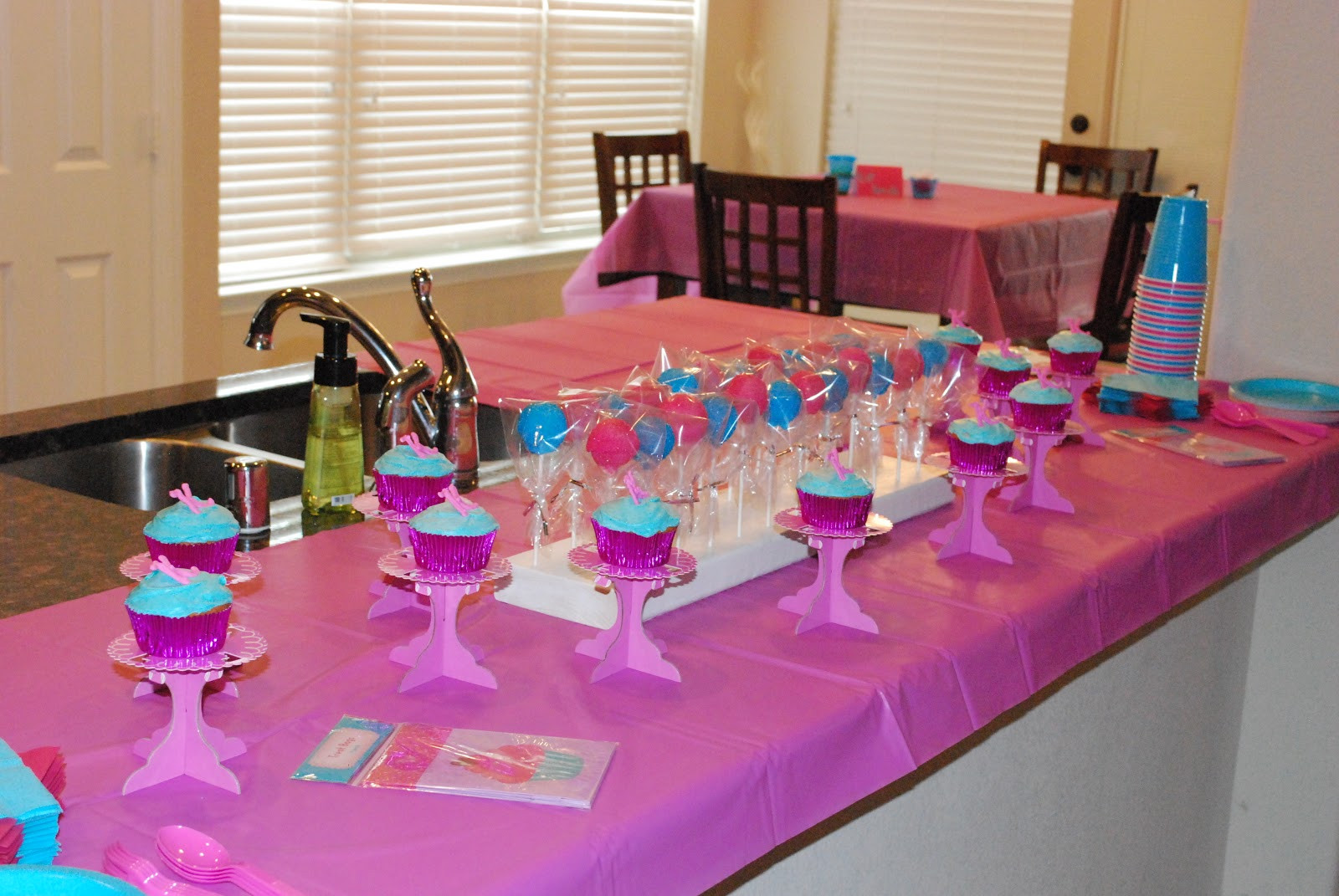 Birthday Party Ideas For 11 Yr Old Girl
 The Simple Life SPArty Birthday Party for my 11 Year Old