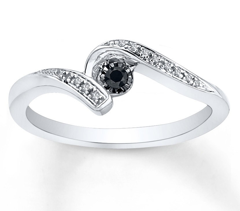 Black And White Diamond Engagement Rings
 Perfect Black and White Diamond Engagement Ring in White