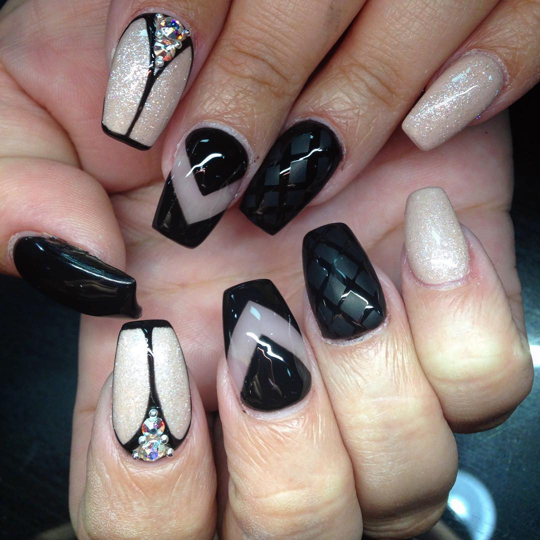 Black Nail Ideas
 29 Black Acrylic Nail Art Designs Ideas