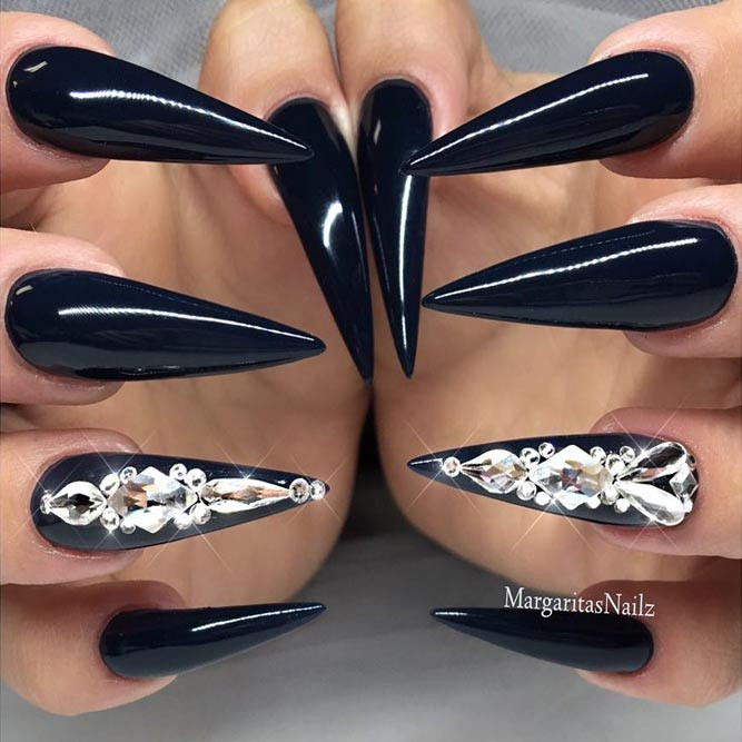 Black Stiletto Nail Designs
 27 Chic Ideas for Black Stiletto Nails