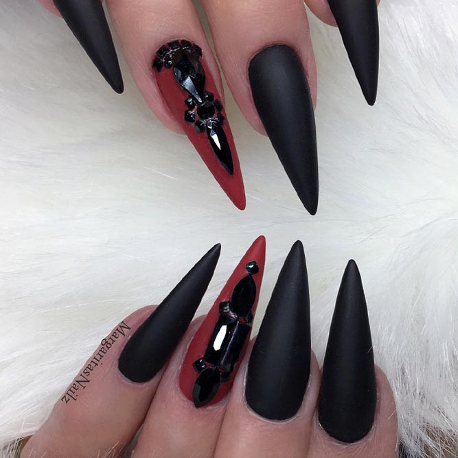 Black Stiletto Nail Designs
 27 Chic Ideas for Black Stiletto Nails