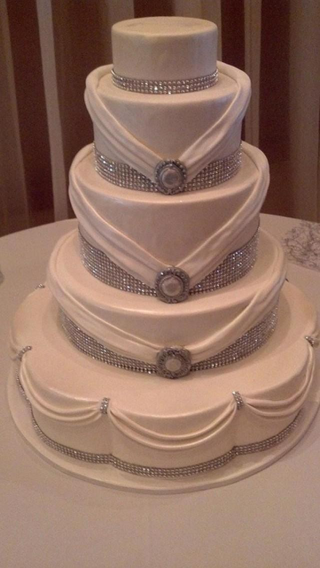 Bling Wedding Cakes
 Cake Rhinestones Weddbook