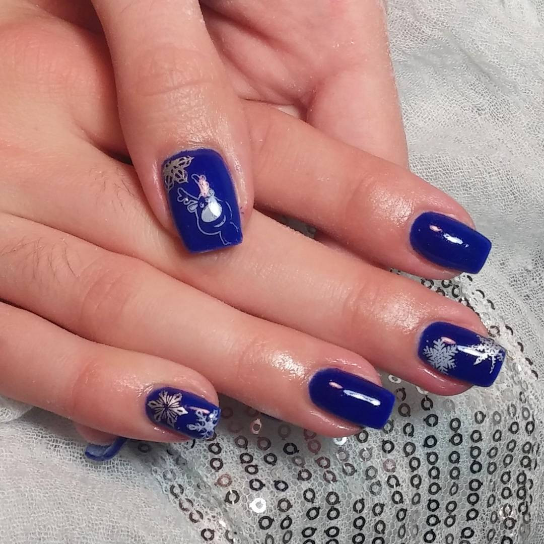 Blue Nail Ideas
 21 Royal Blue Nail Art Designs Ideas