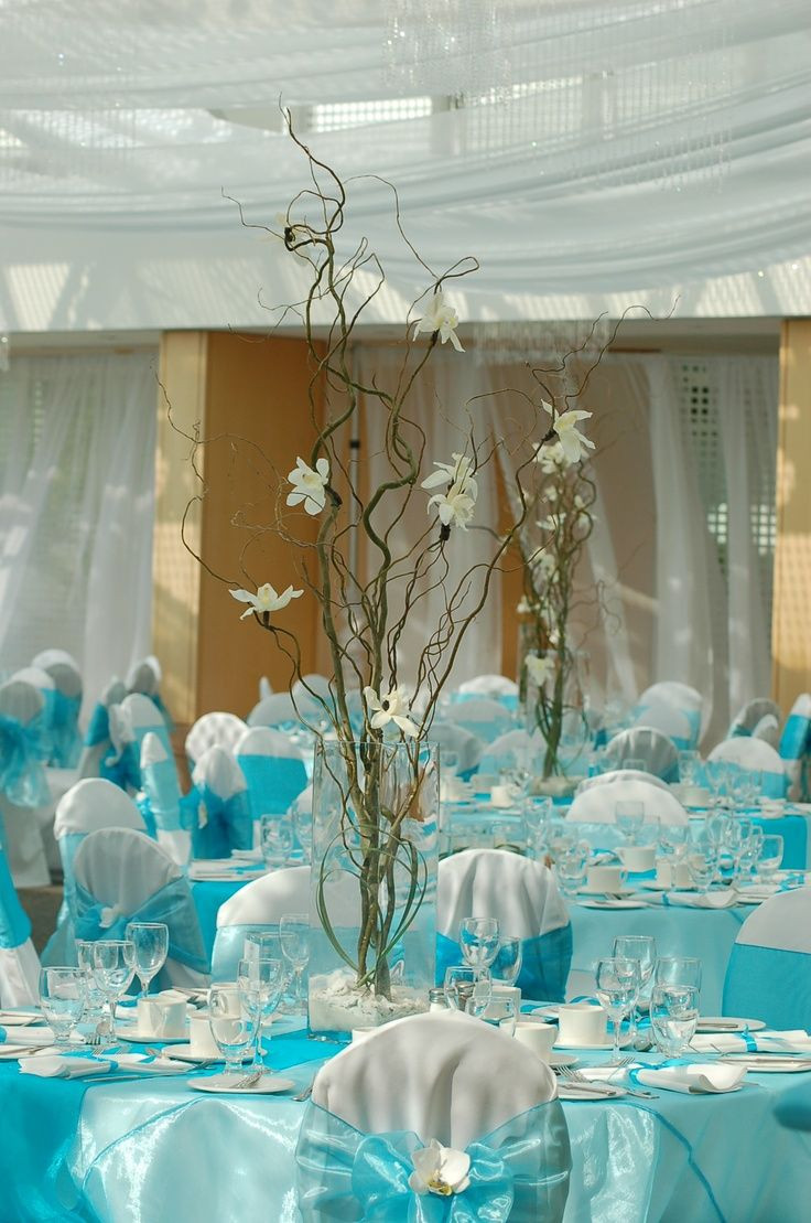 Blue Wedding Decor
 Gives Charm With Blue Wedding Decorations