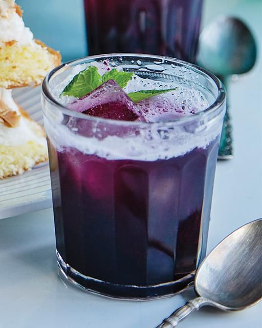 Blueberry Vodka Drinks
 Blueberry Crush Cocktail in 2019