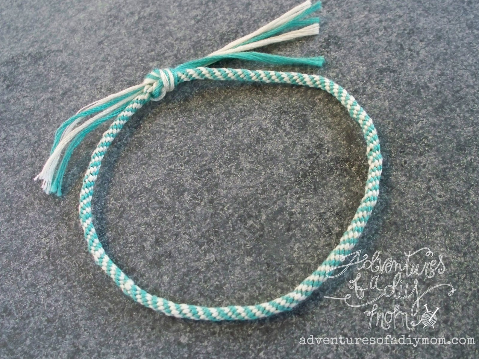 Braided Anklet
 How to make a Kumihimo Braided Bracelet or Anklet