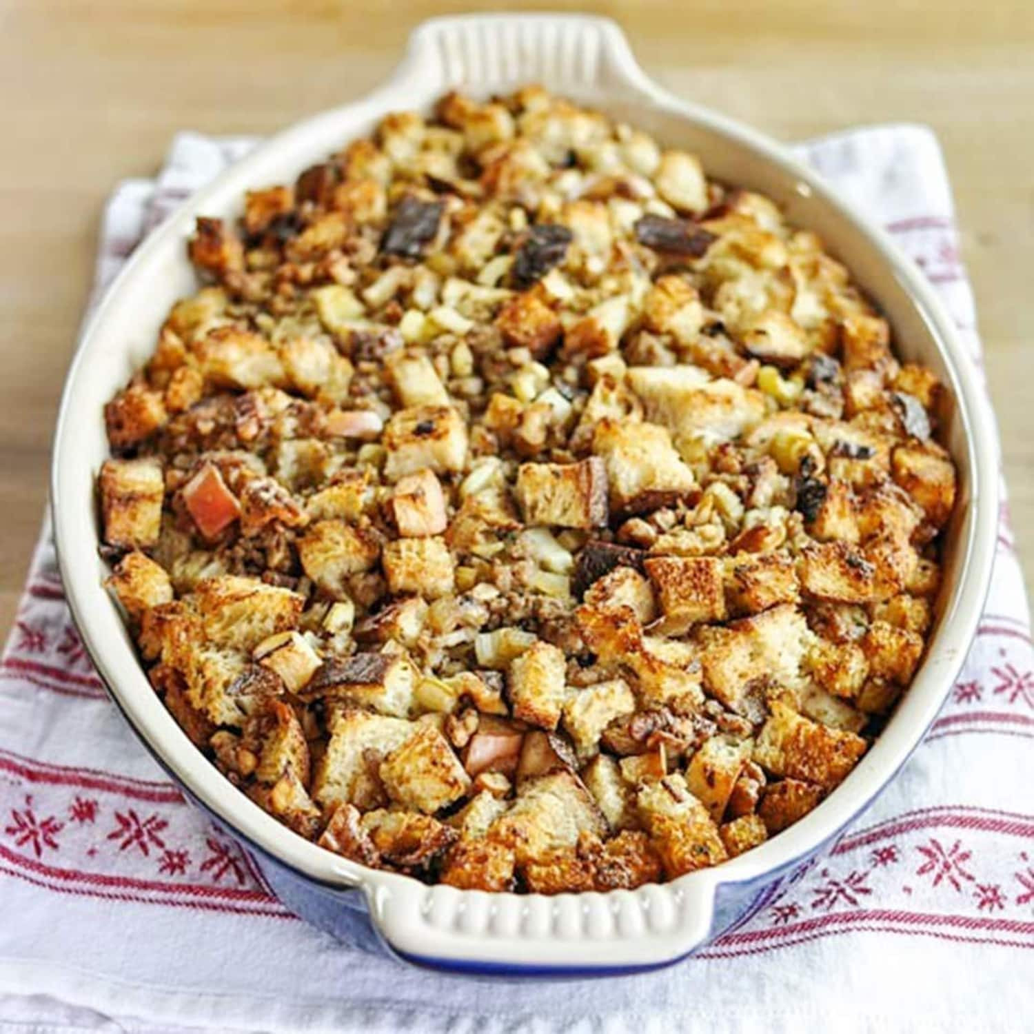 Bread Dressing For Thanksgiving
 How To Make Bread Stuffing Dressing for Thanksgiving