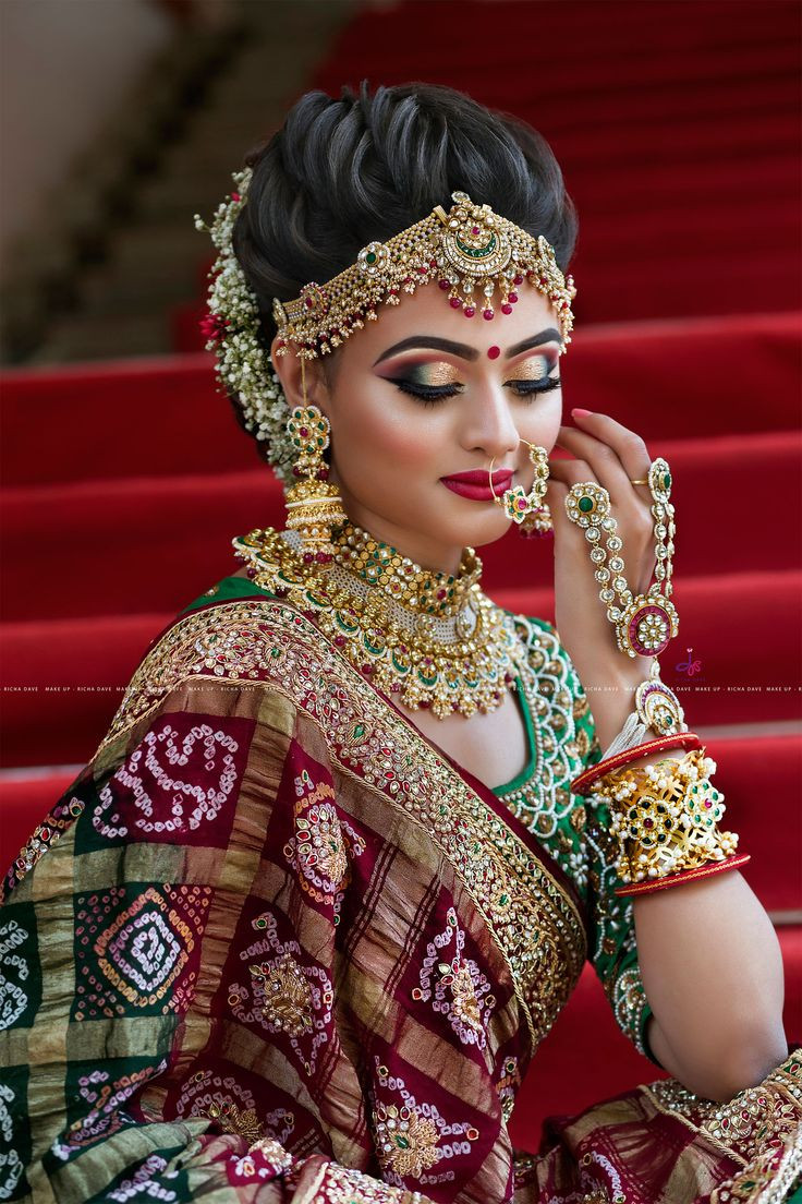 Bridal Looks
 Gujarati Bridal Look in 2019