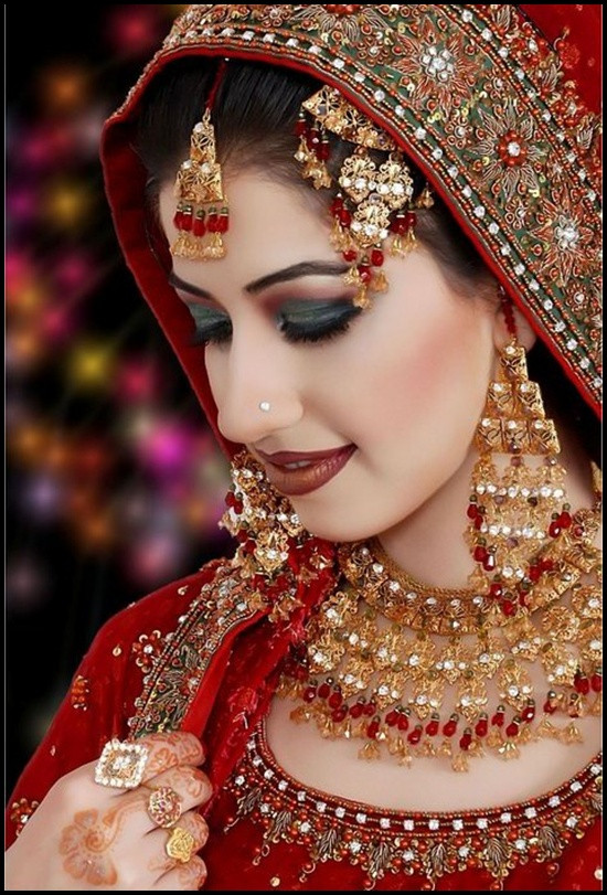 Bridal Looks
 Pakistani Brides Looks 2013 2014 Fashion s