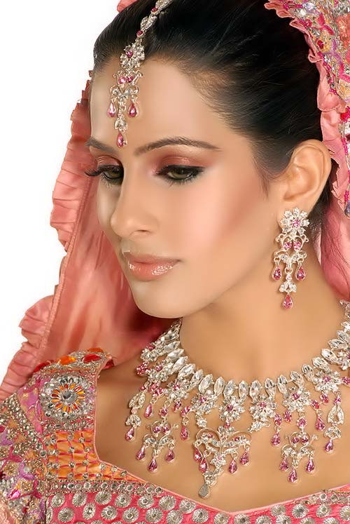 Bridal Party Makeup
 party makeup pakistani Bridal Makeup