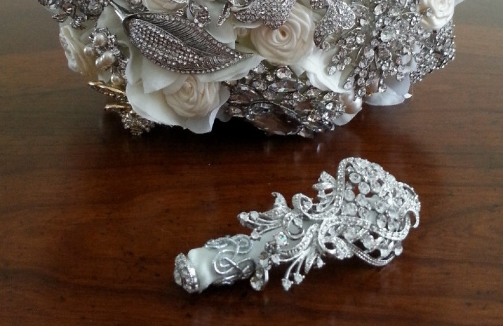 Brooches Boutonniere
 A Snowflake Brooch Boutonniere to match your Brooch Bouquet