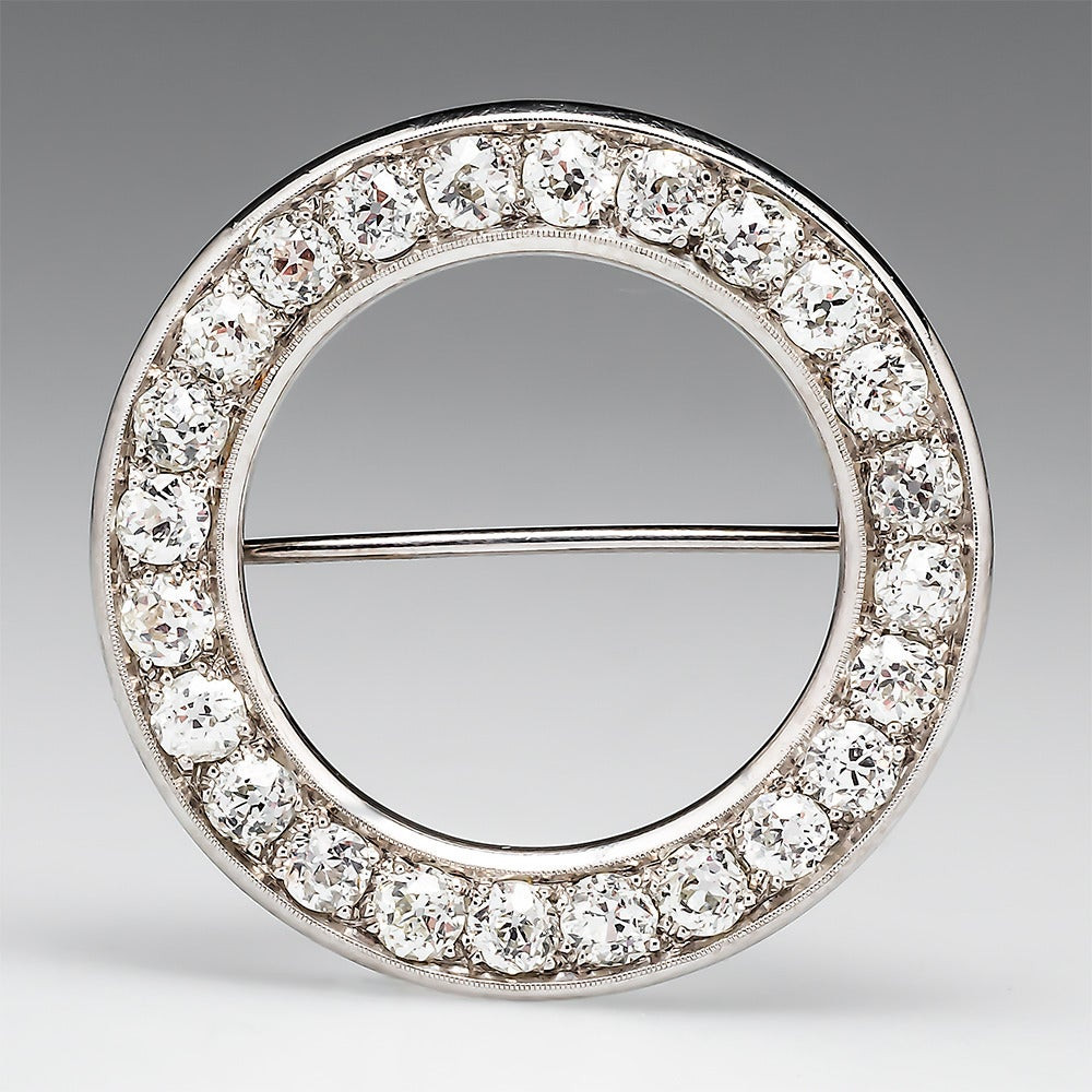Brooches Circle
 Art Deco Diamond Circle Platinum Brooch image 2