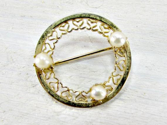 Brooches Circle
 Vintage Gold Circle Brooch Pin Genuine Pearl Brooch Gold