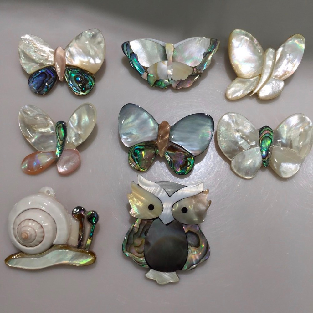 Brooches Cute
 natural sea shell butterfly brooch pins pink white black