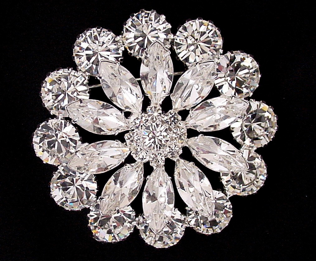 Brooches Jewelry
 Bridal Brooches made with Swarovski Crystal Rhinestones