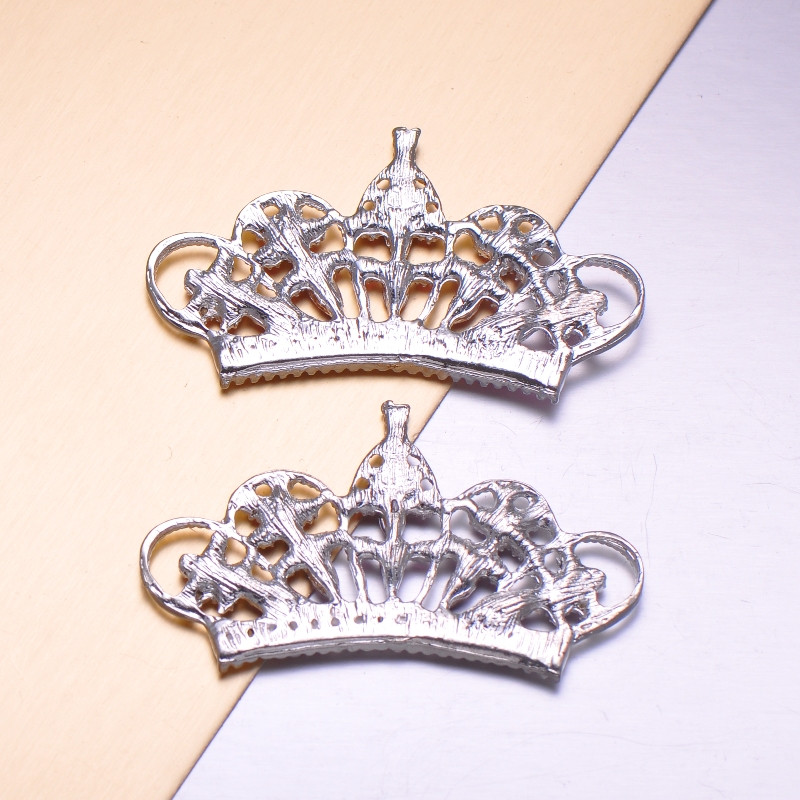 Brooches Modern
 Modern Crown Brooch Design To Embellish Wedding Cards