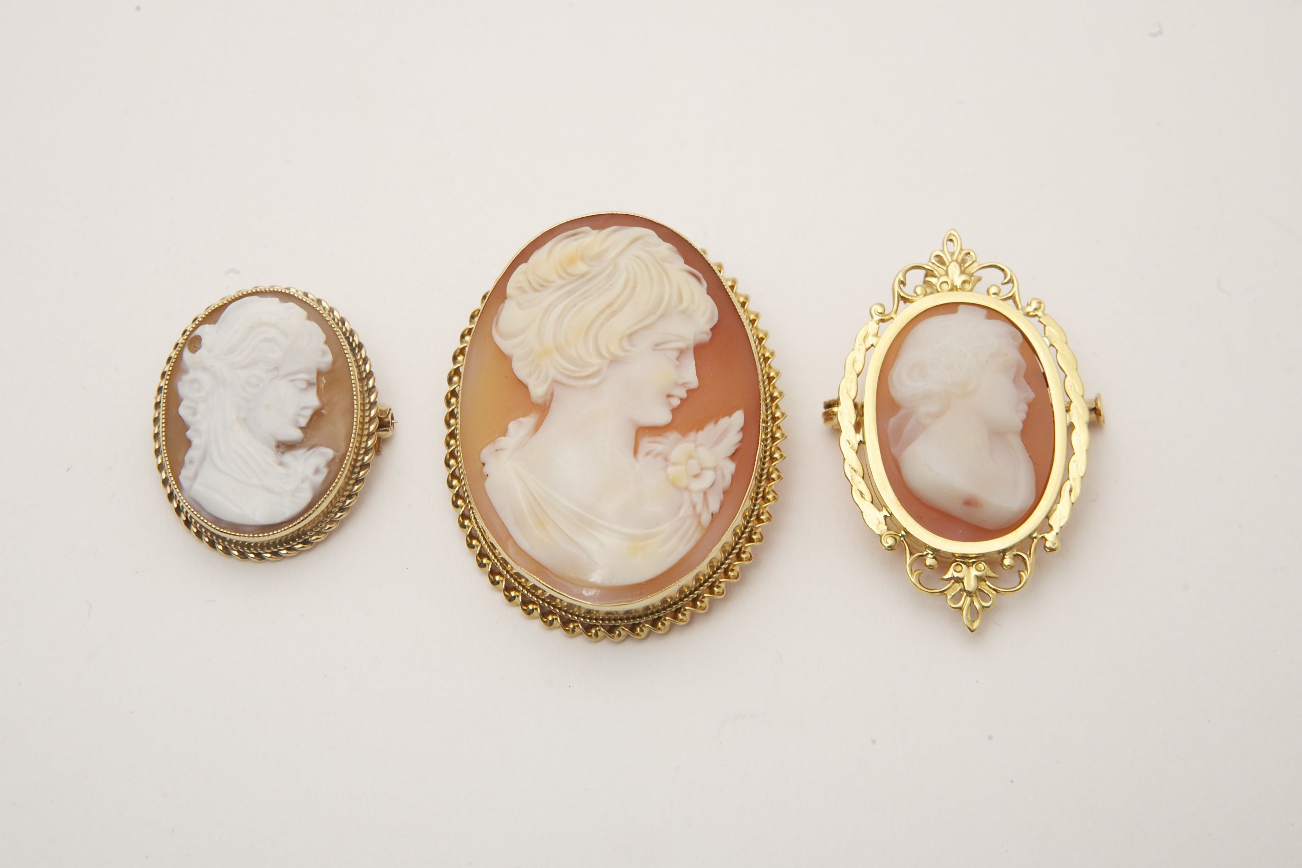 Brooches Modern
 Selection of Antique & Modern Cameo Brooches Gray s