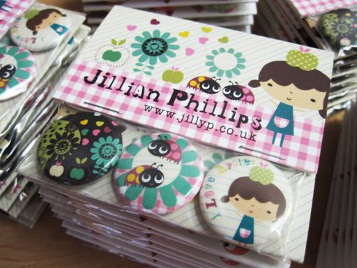 Brooches Packaging
 Button Packaging Packaging Inspiration