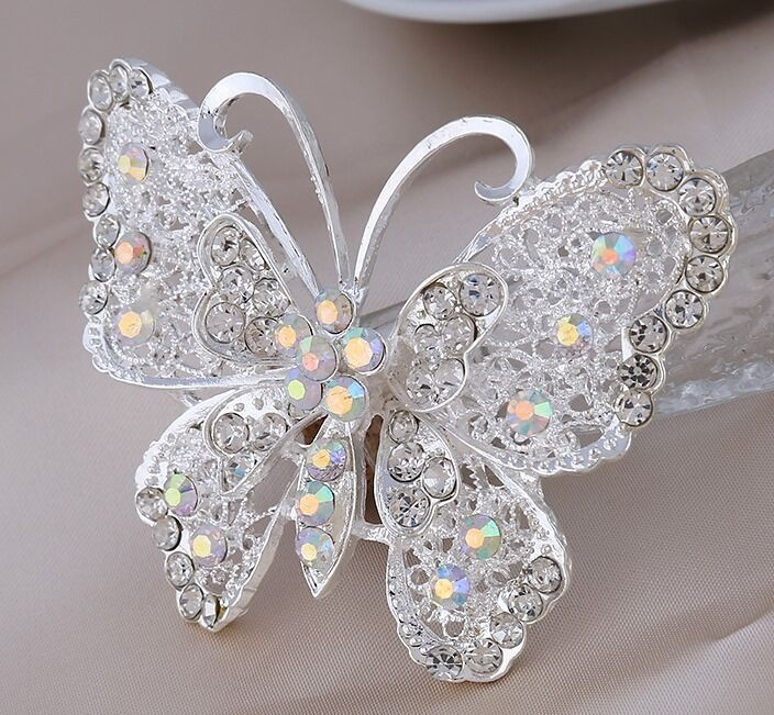 Brooches Pin
 LARGE SILVER WHITE FILIGREE BUTTERFLY CZ DIAMANTE