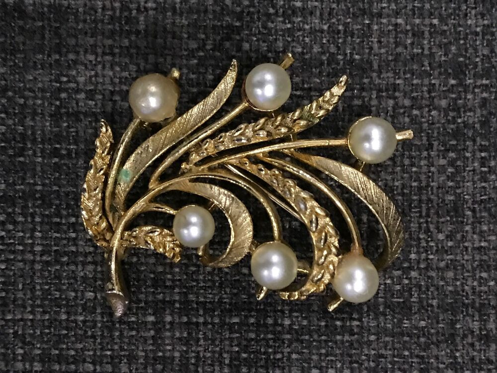 Brooches Pin
 USNER Gold Tone Wheat Faux Pearl Brooch