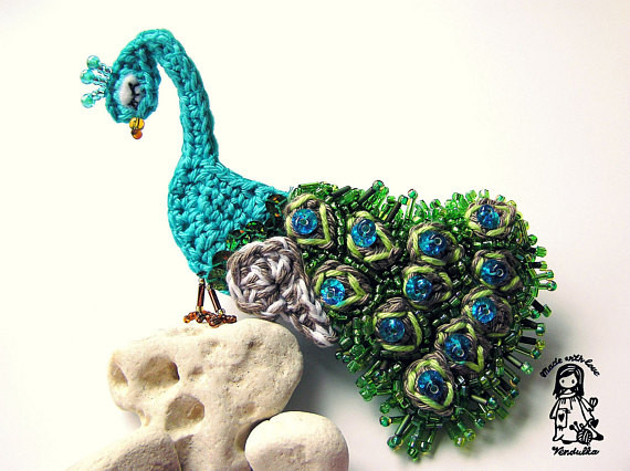 Brooches Simple
 Crochet pattern peacock brooch DIY