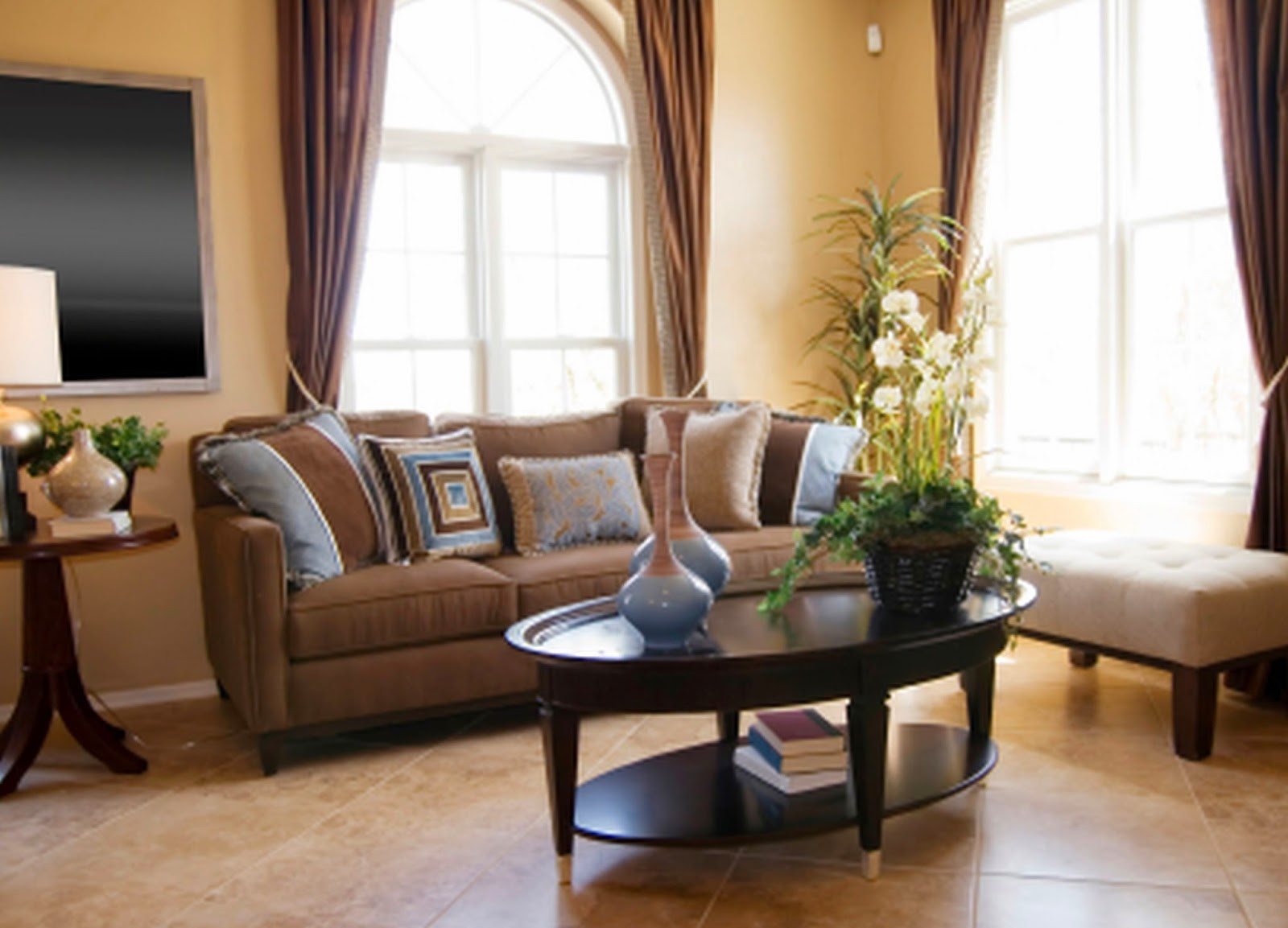 Brown Sofa Living Room Ideas
 2 Living Room Decor Ideas Brown Leather Sofa