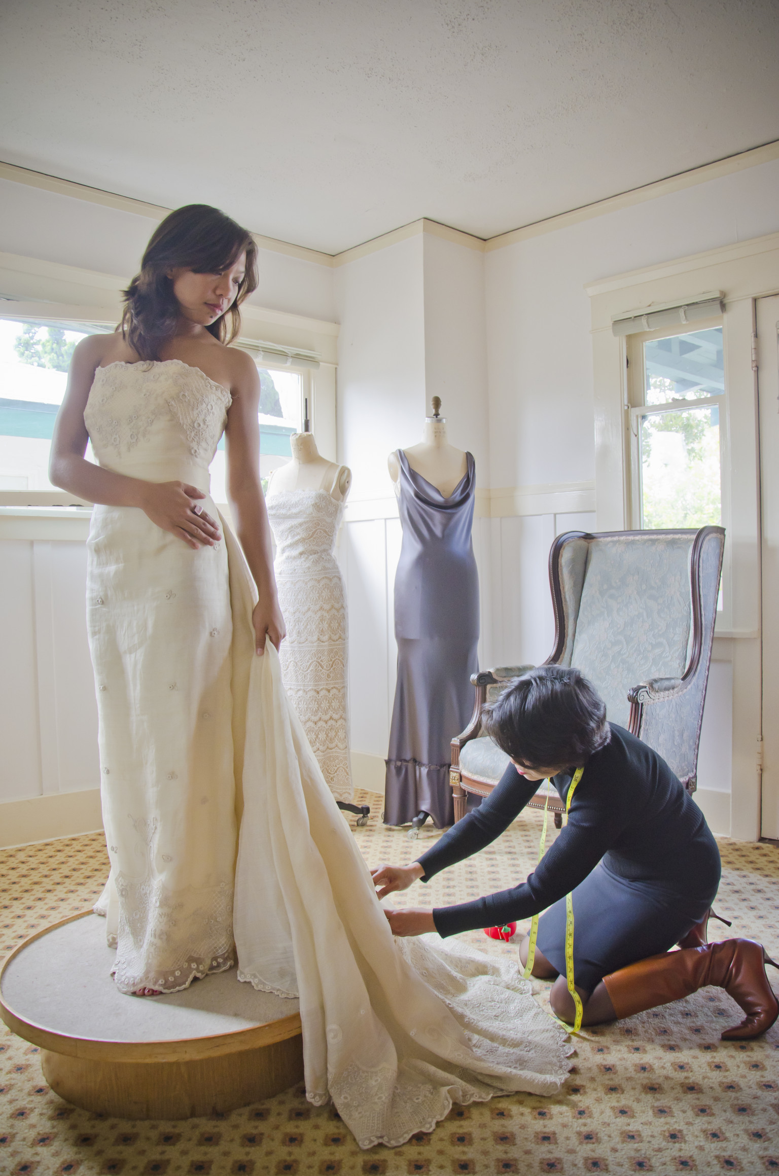 Build A Wedding Dress
 7 Affordable Ways to Make Your Wedding Gown Look More