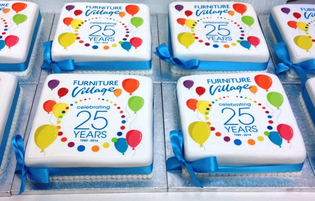 Business Anniversary Gift Ideas
 Top 4 Cake Decorations Ideas for Business Anniversary