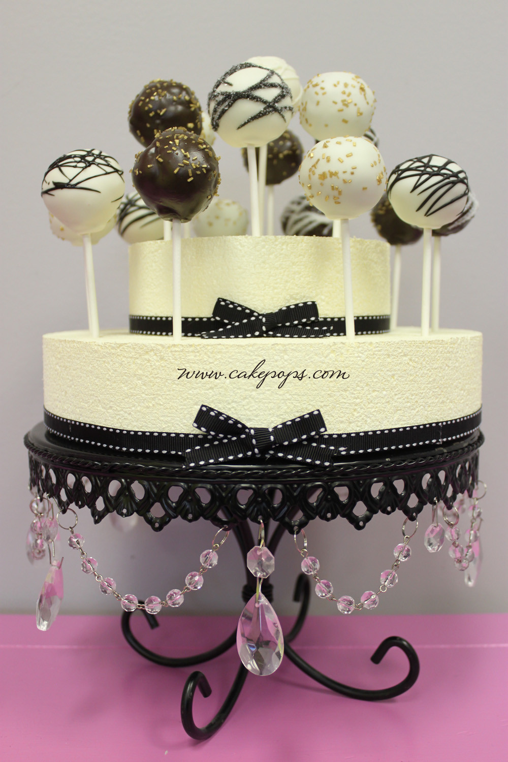 Cake Pop Wedding Cake
 Candy s Cake Pops More Cake Pop Party Displays