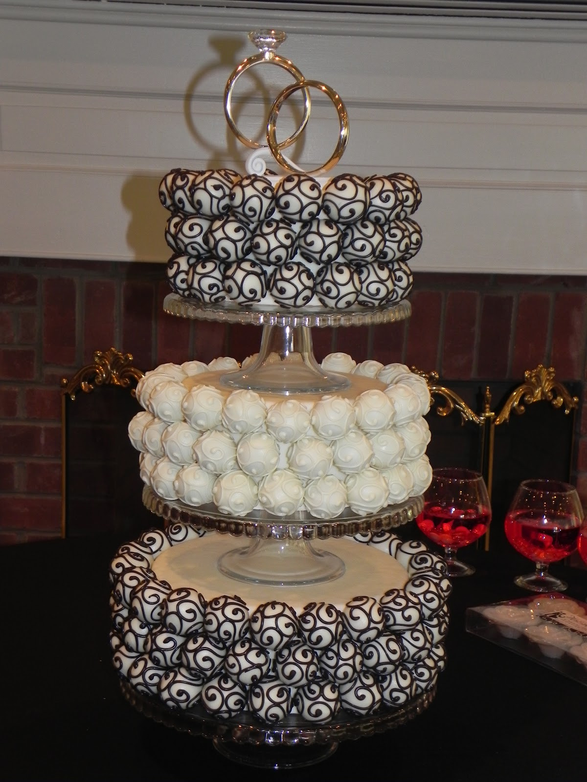 Cake Pop Wedding Cake
 beyond the aisle sweet trend watch wedding cake pop cakes
