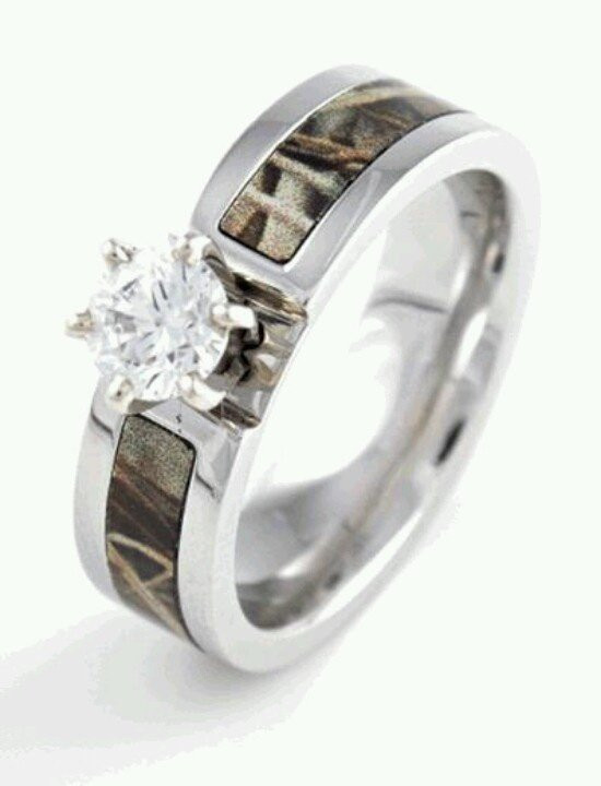 Camo Diamond Wedding Rings
 Realtree Camo Wedding Rings Wedding and Bridal Inspiration