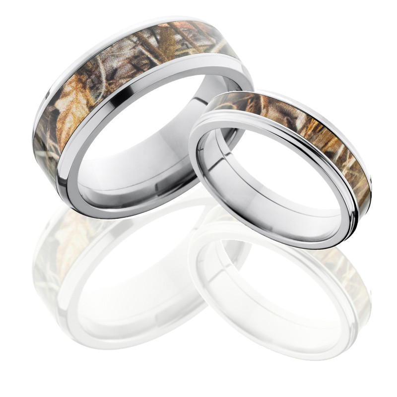 Camo Wedding Rings His And Hers
 His and Hers Camo Wedding Ring Sets
