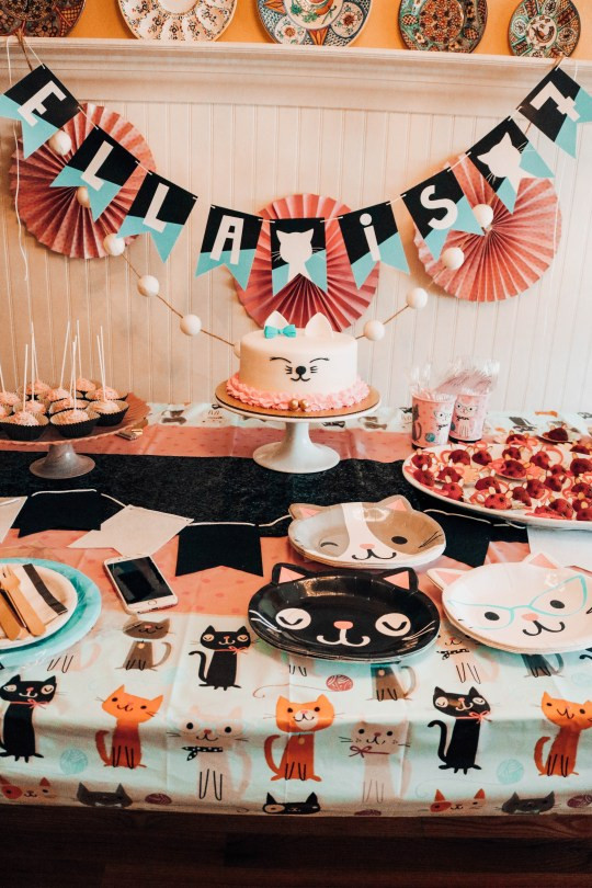 Cat Themed Birthday Party
 Cat Themed Party Ideas For Your Mini Cat Lady Decor