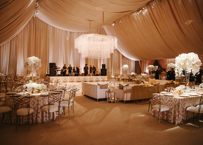 Ceiling Decorations For Weddings
 Breathtaking Ceiling Decorations For Your Wedding