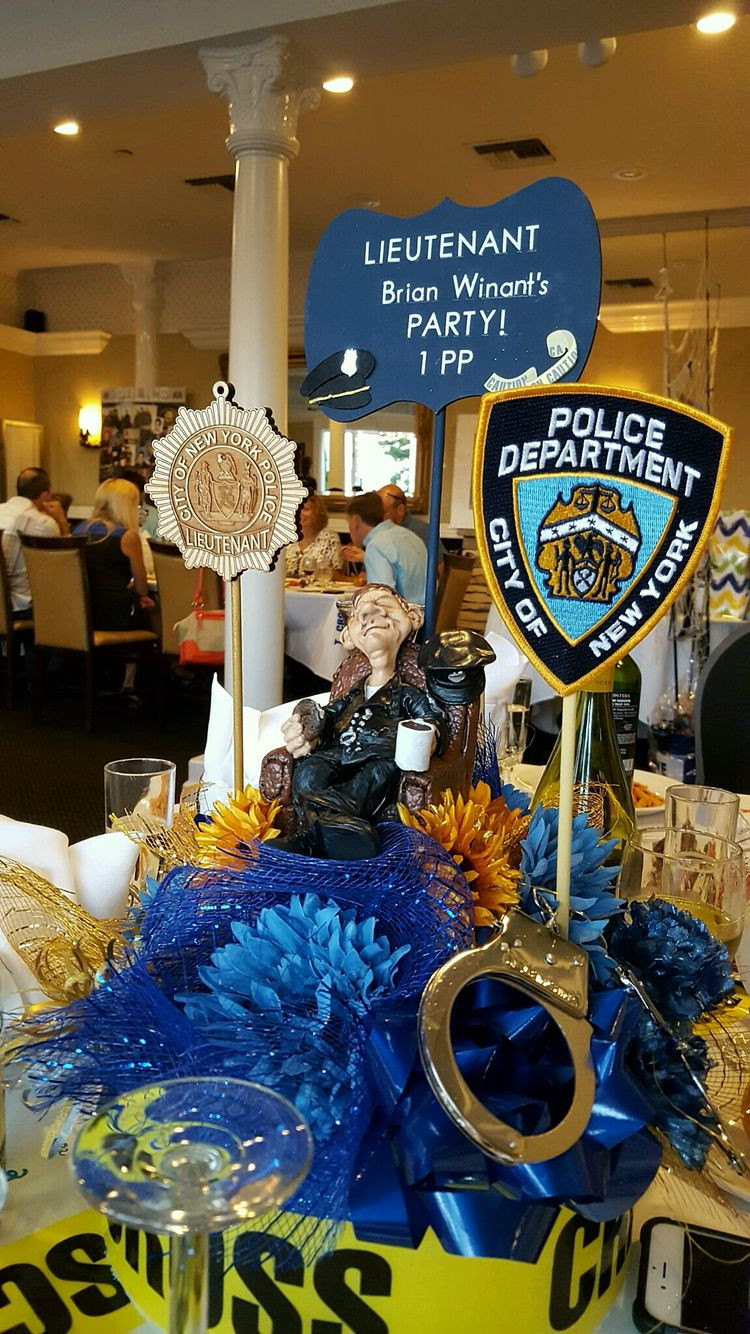 Centerpiece Ideas For Retirement Party
 NYPD retirement party centerpiece