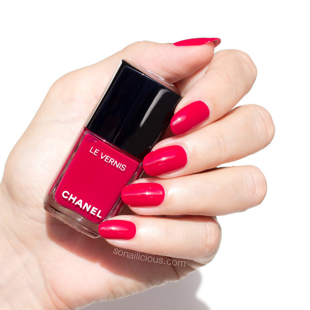 Chanel Nail Colors
 The New Chanel Long Wear Nail Polish Is It Really That Good