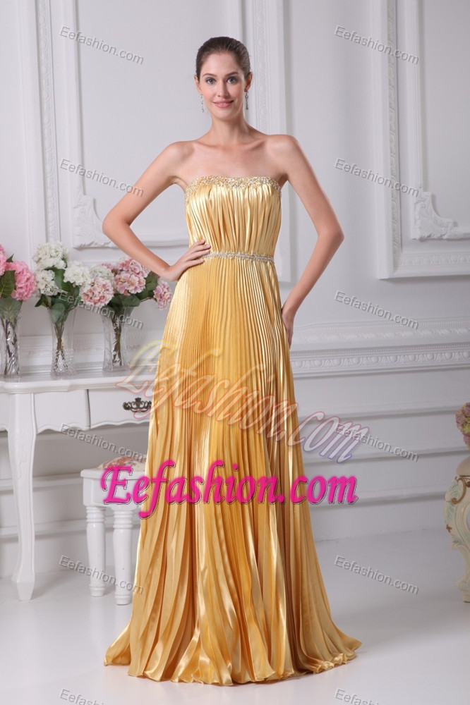 Cheap Dresses For Wedding Guest
 Cheap Strapless Beaded Wedding Guest Dress with Pleating