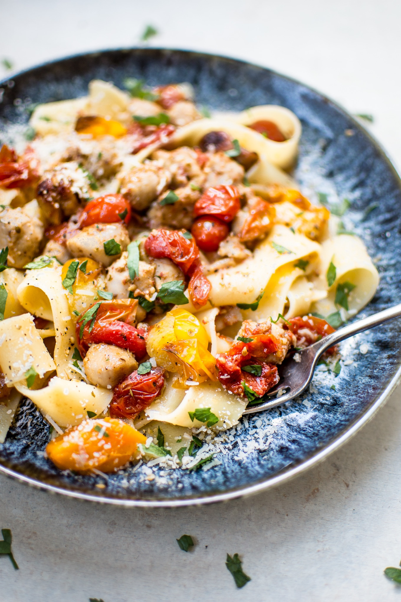 Chicken And Sausage Recipes Pasta
 Healthy Chicken Sausage Pasta with Roasted Tomatoes • Salt