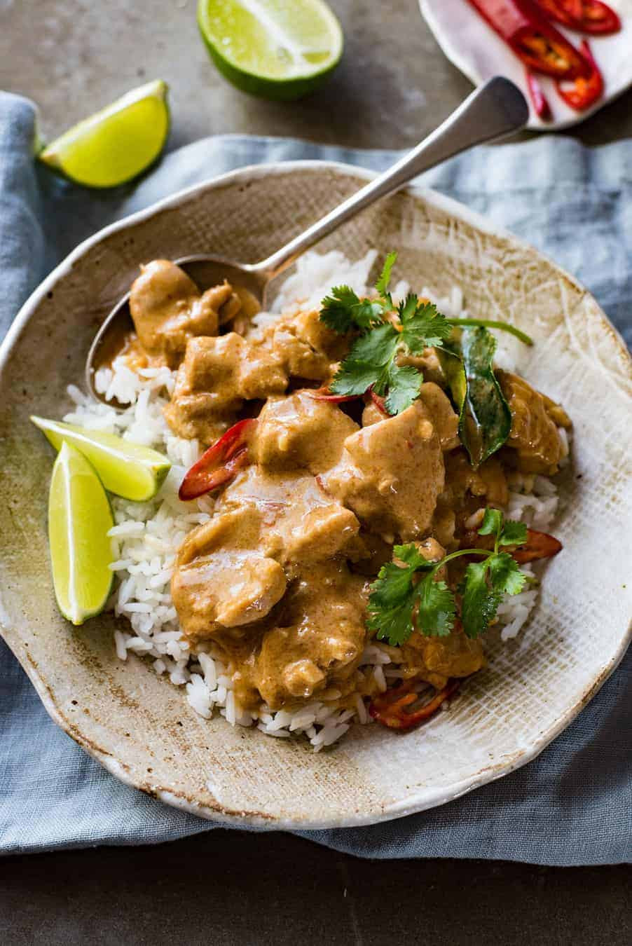 Chicken Curry Recipes Thai
 Thai Red Curry with Chicken & Mango