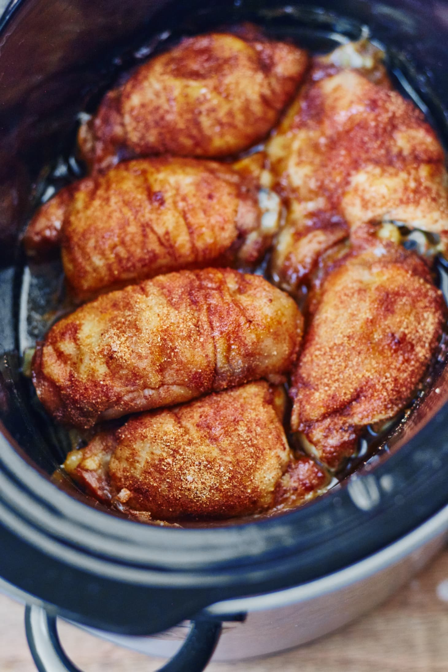 Chicken Thighs In Slow Cooker
 How To Make Crispy Juicy Chicken Thighs in the Slow