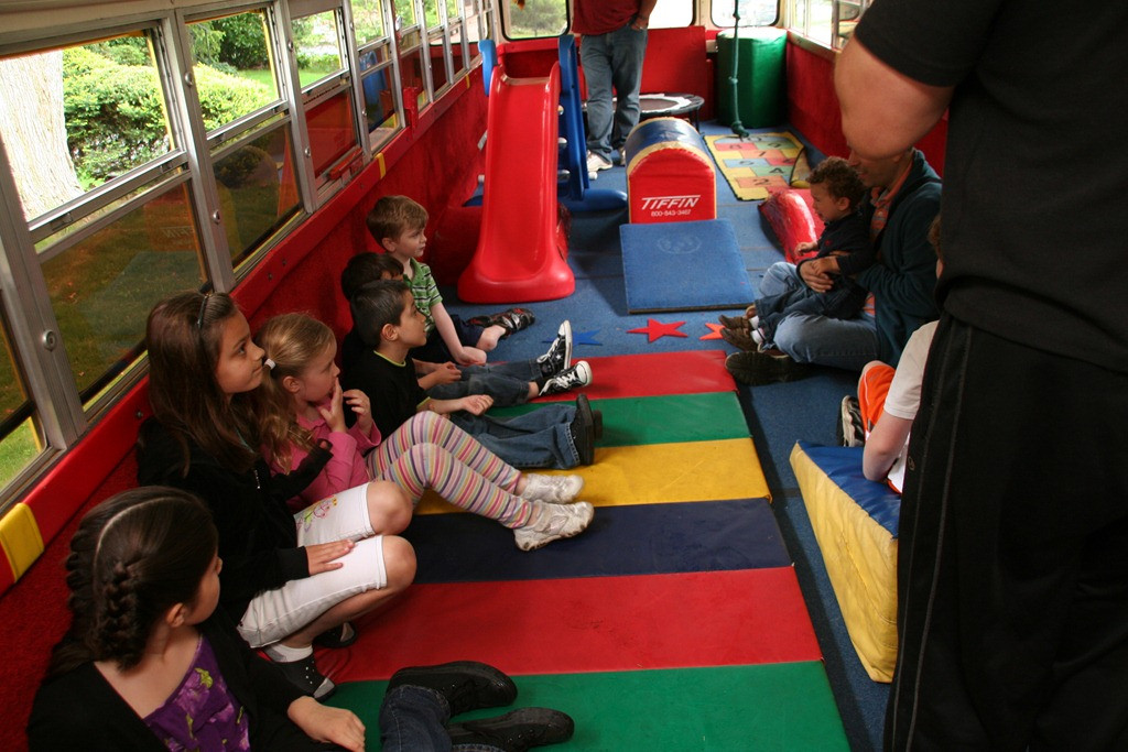 Children Party Bus
 Party Tumble Bus